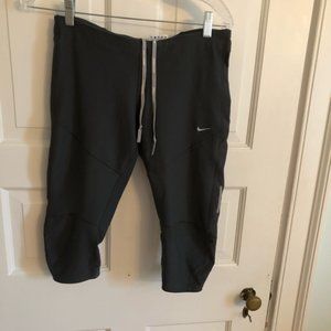 Nike dri-fit Capri leggings, grey